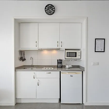 Rentonthebeach Nº4 *