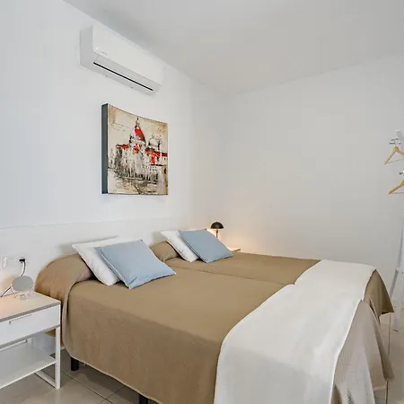 Rentonthebeach Nº4 * Los Cristianos (Tenerife)