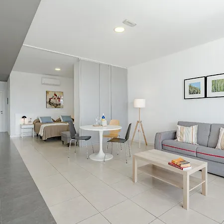 Apartment Rentonthebeach Nº4 *