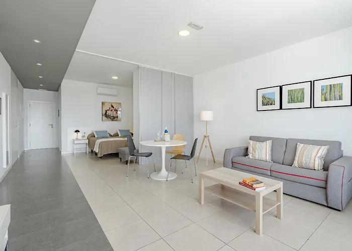 Apartment Rentonthebeach Nº4 *